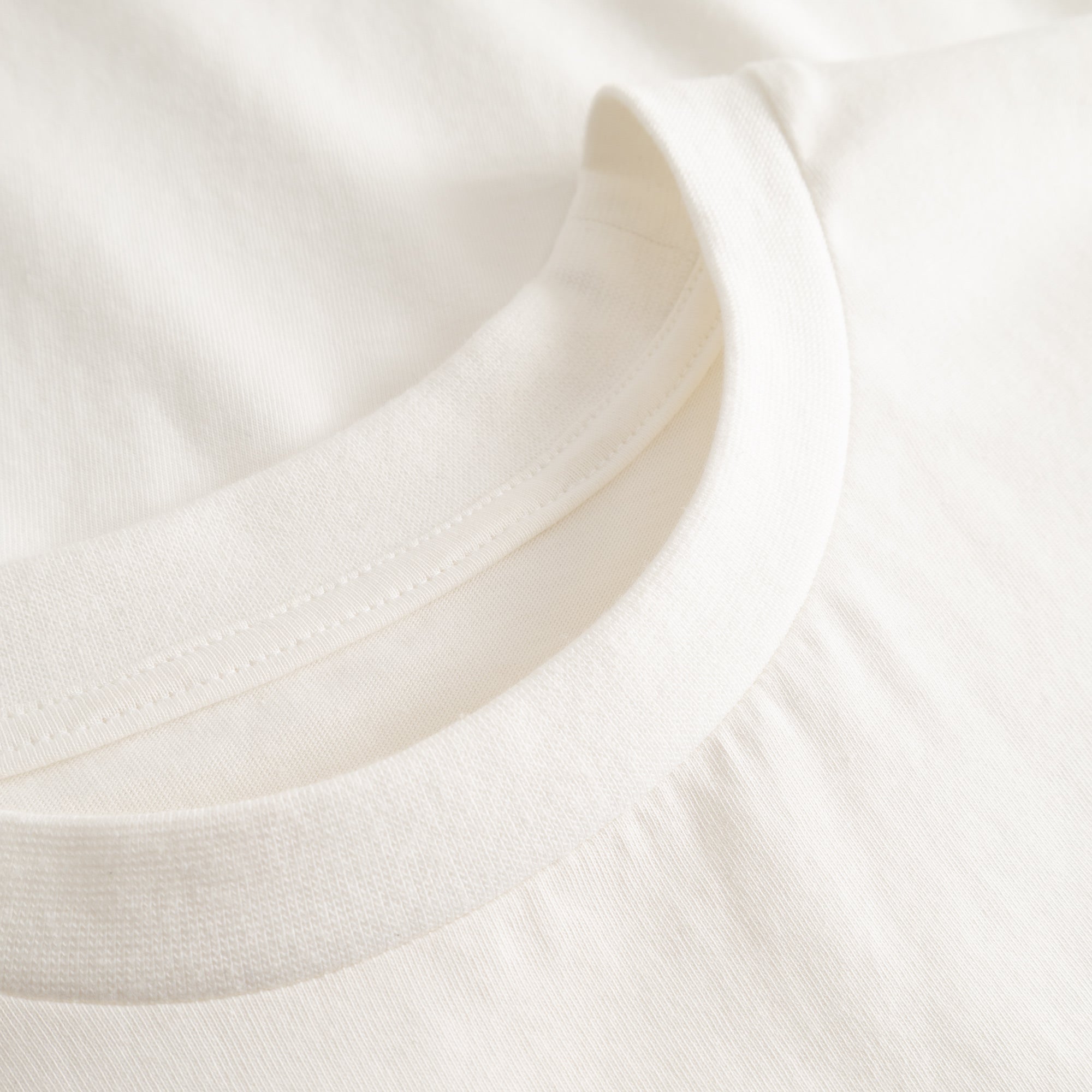 Offcourt Logo T-Shirt - Off White w. Black