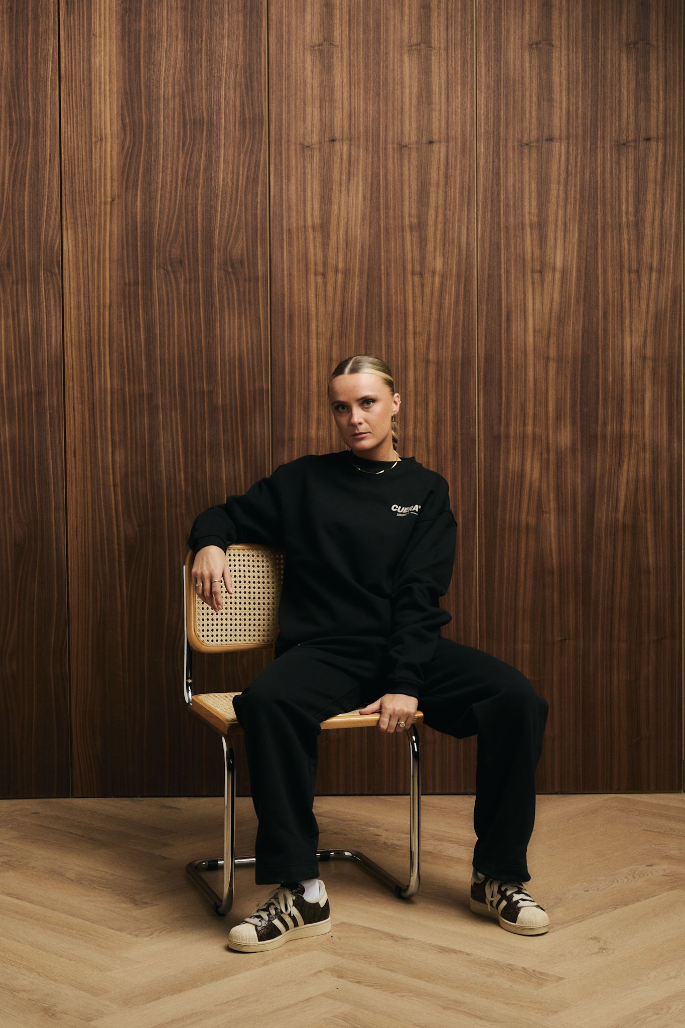 Relaxed sweat med rund hals - Sort