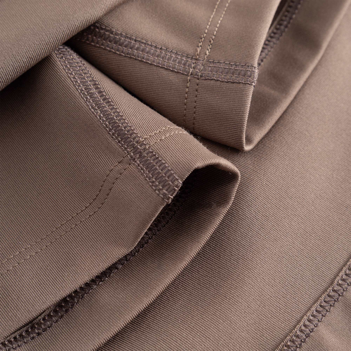 Cuera Oncourt Cuera Skirt 2-in-1 in Walnut, seam and stitching detail