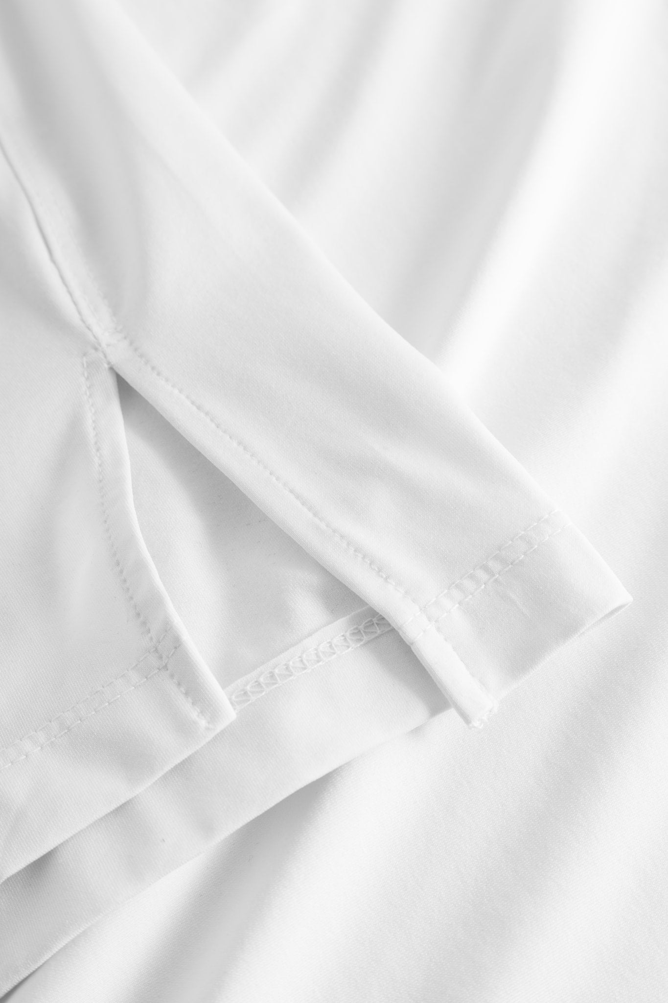 Oncourt Crop WPC  T-Shirt - White