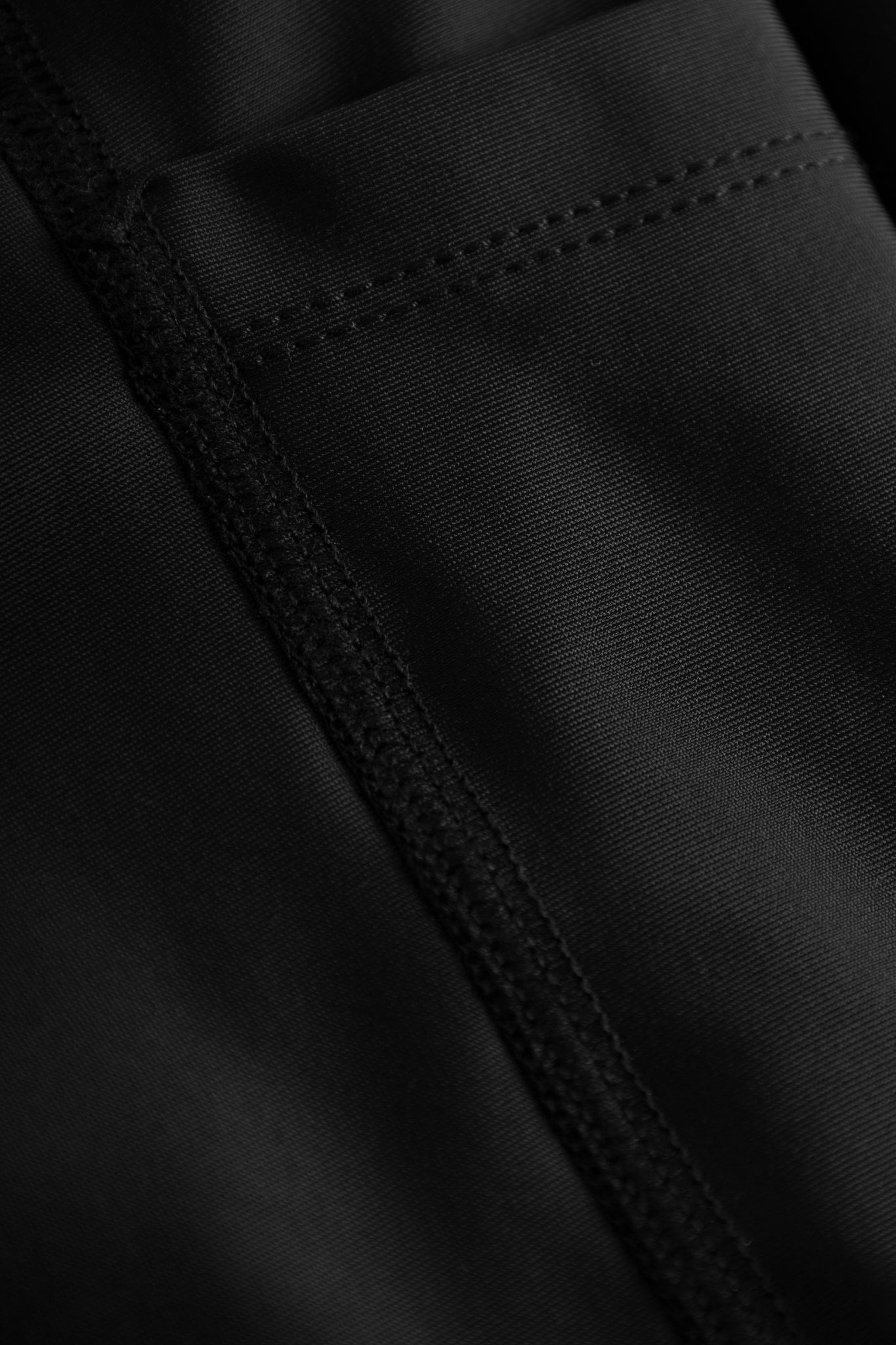 Oncourt Globe Skirt - Black